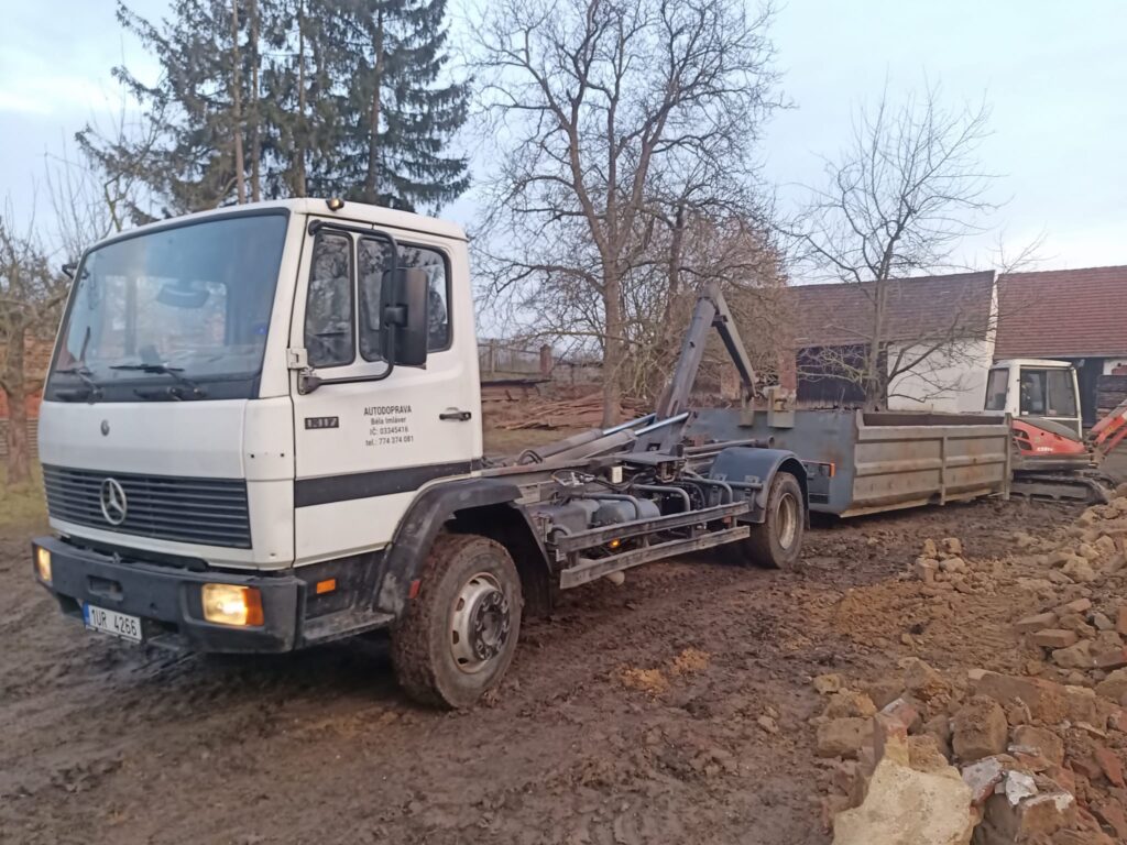 Foto auta - Kontejnerová doprava