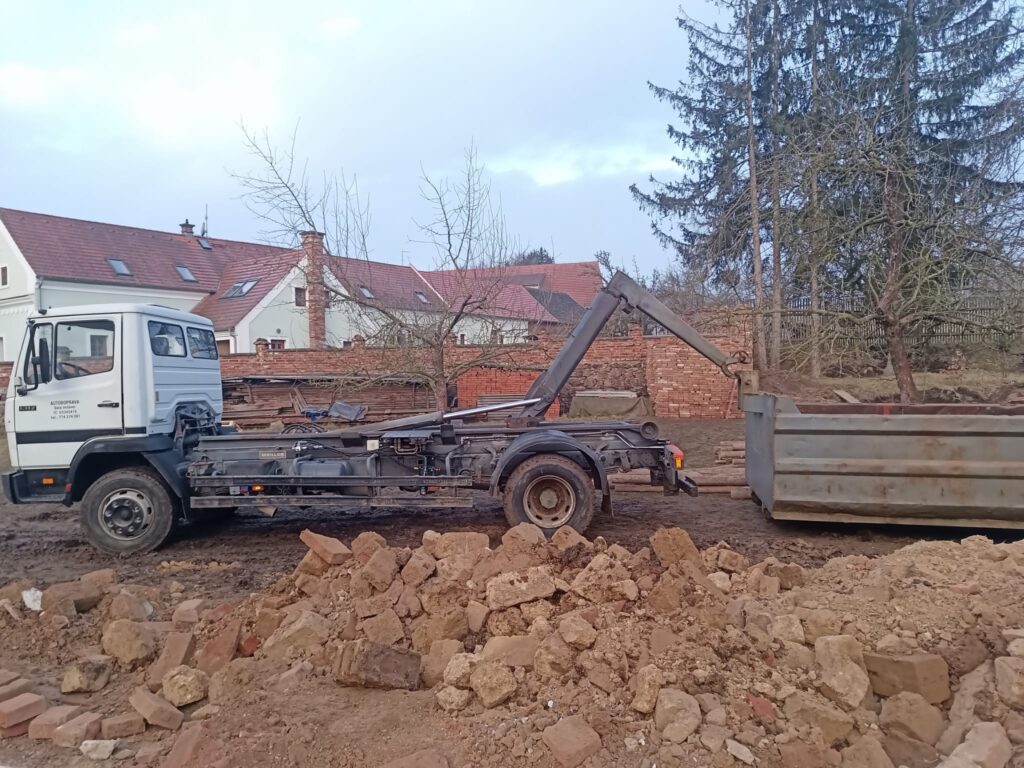 Foto auta - Kontejnerová doprava